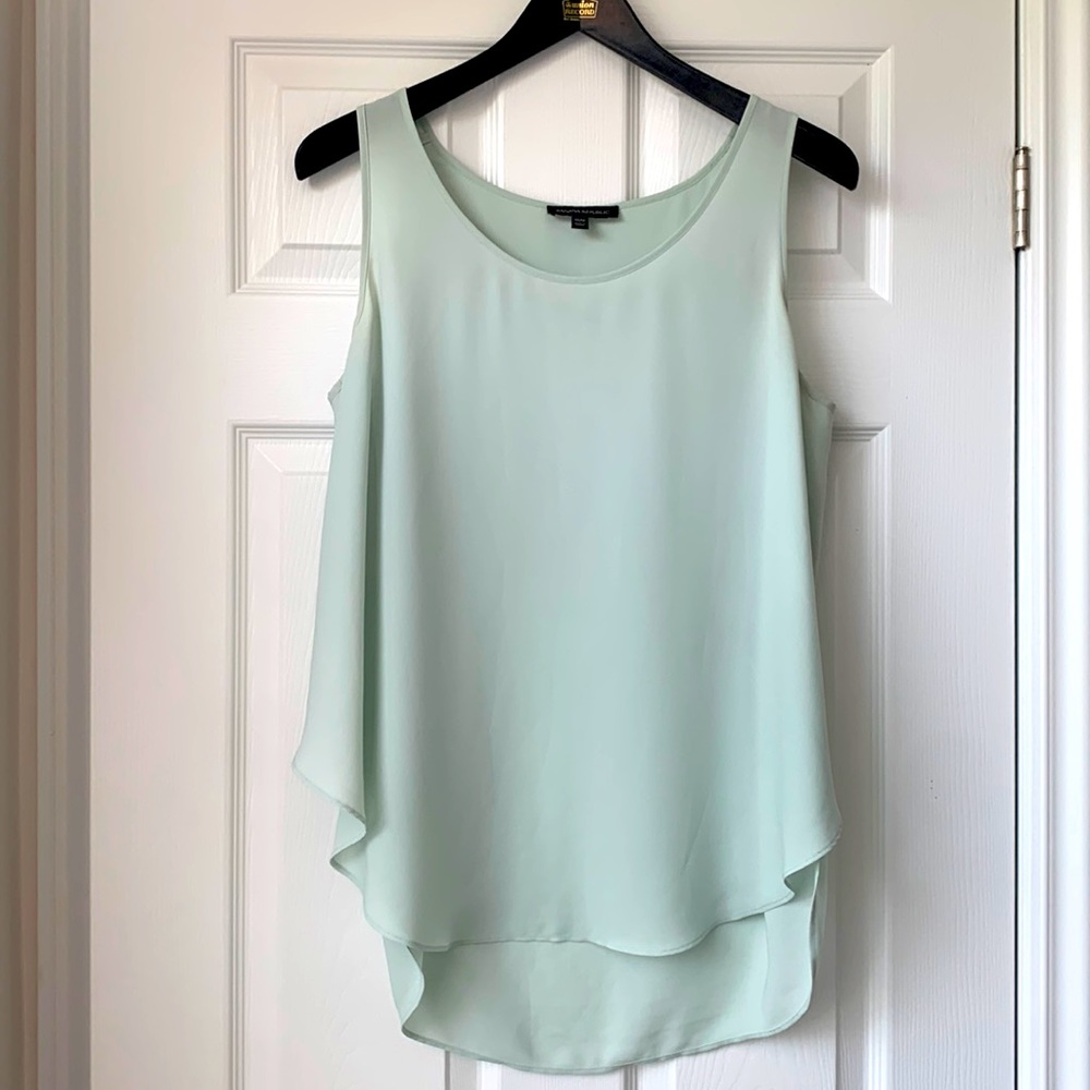 Banana Republic Flowy Tank Top - Size M